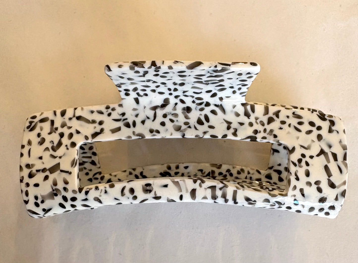 Speckle Hair Claw
