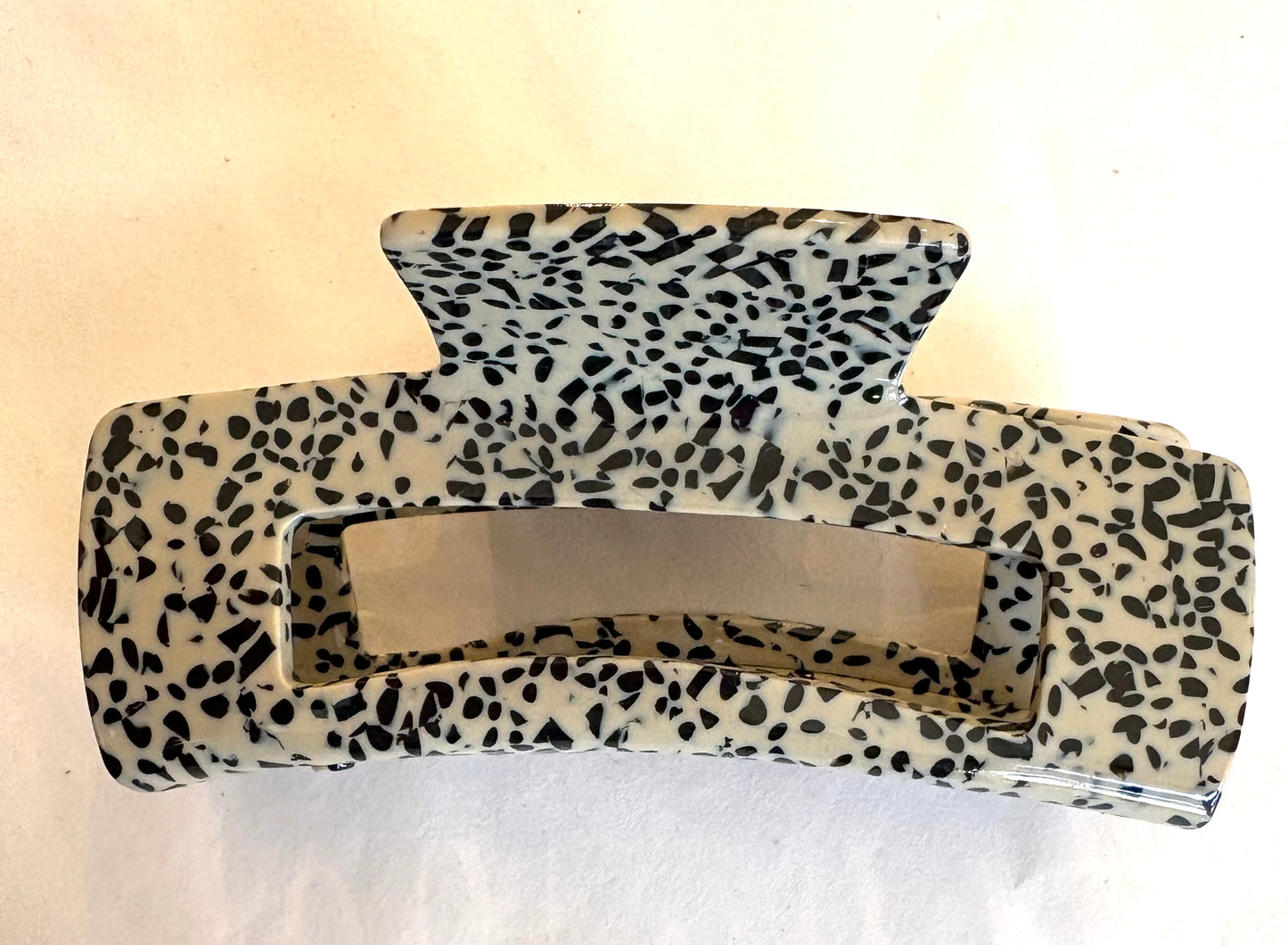 Speckle Hair Claw