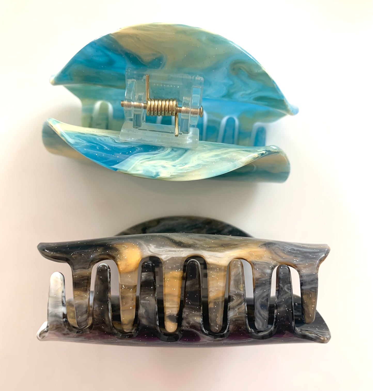 Marble Hair Claw